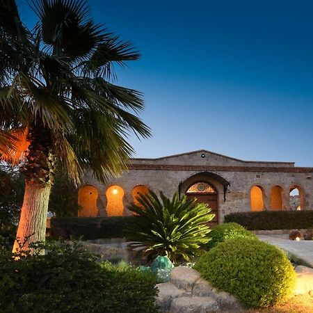 אורטקנט Temenos Luxury Suites Hotel & Spa מראה חיצוני תמונה