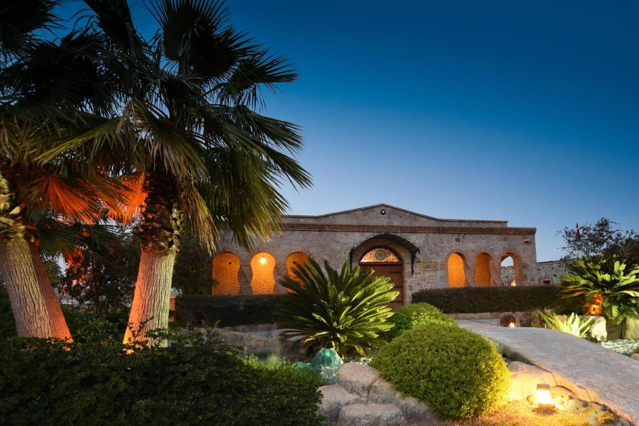 אורטקנט Temenos Luxury Suites Hotel & Spa מראה חיצוני תמונה